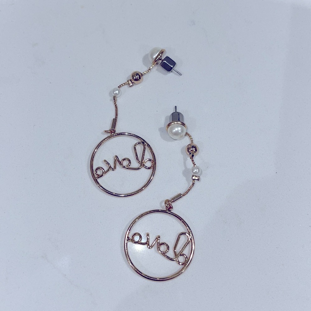 Love earrings